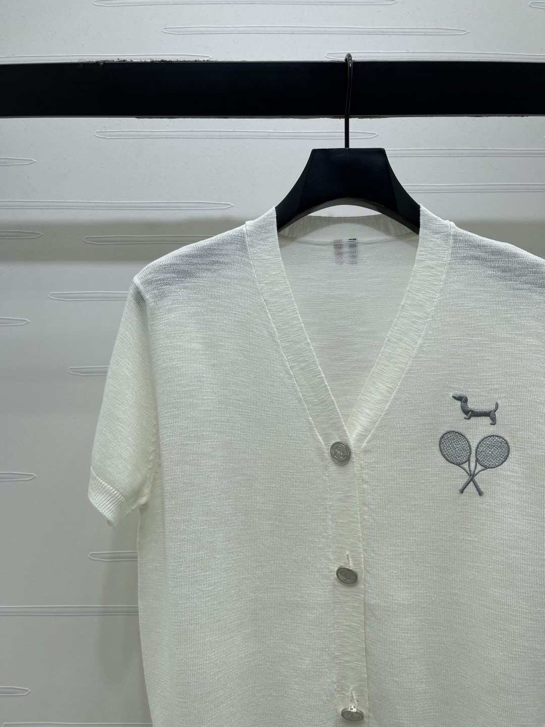 Women's short sleeves
